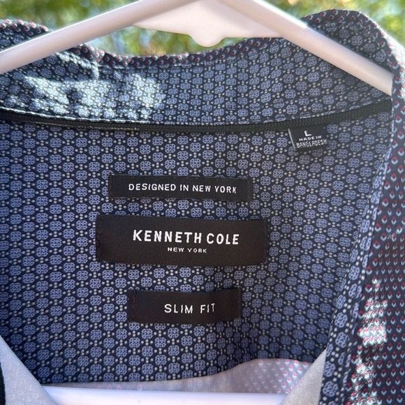 Kenneth Cole Men's Button-Up Shirt - Picture 3 of 3
